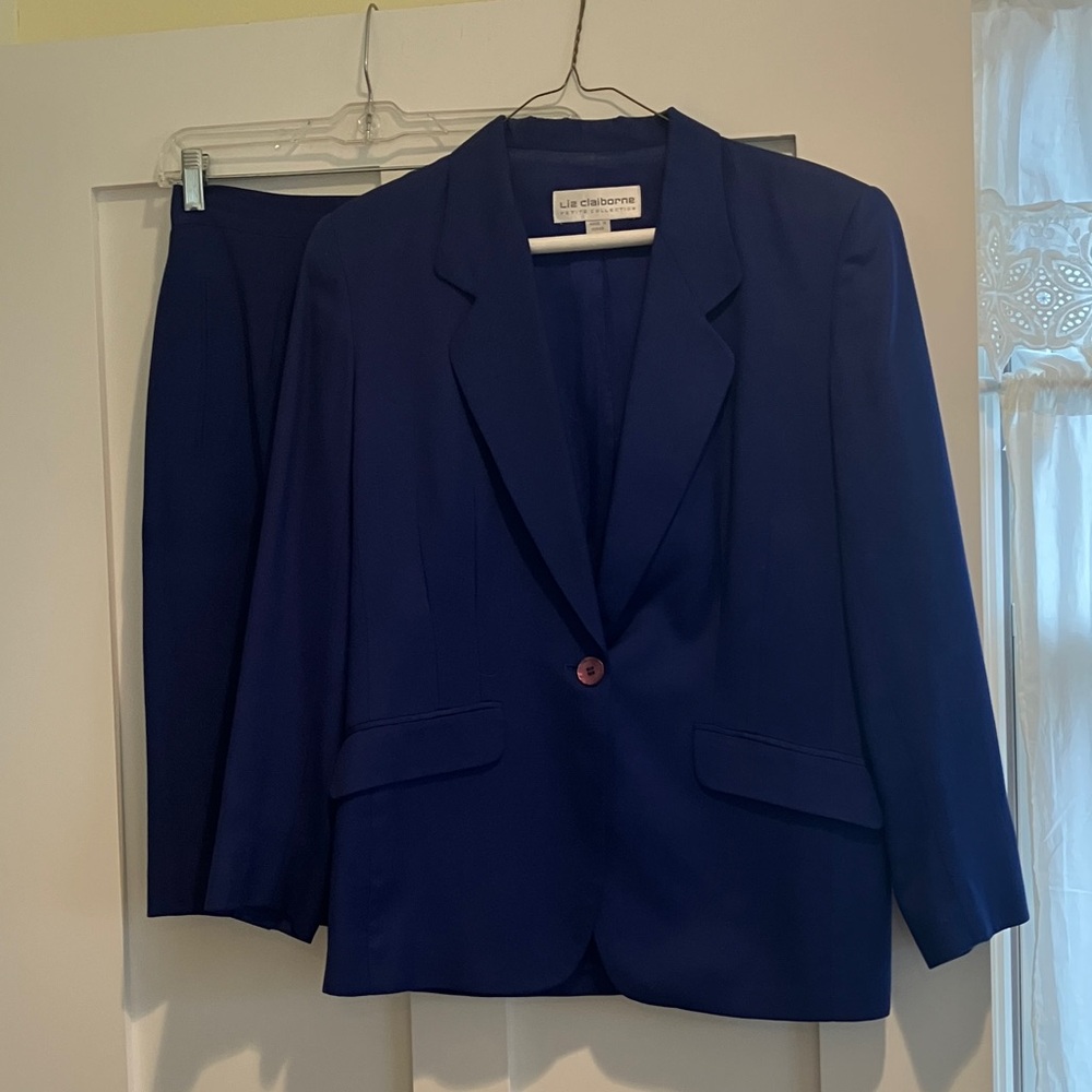Cobalt Blue! Vintage Classic Liz Claiborne Suit (Straight Skirt+Jacket)